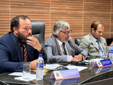 Sessão Extraordinária Reforça Compromisso com a População